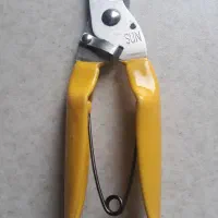 قیچی قندشکن