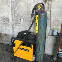 استخدام نیروی جوشکار ماهر و فنی ساده