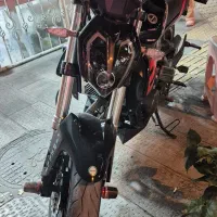 بنلی ۳۰۰ دوسیلندر