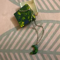 گردنبند ماه