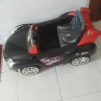 ماشین شارژی  راه نمیرود