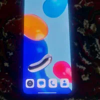 گوشی نوت 11هس کارتون داره