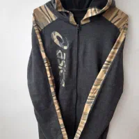 لباس|لباس|تربت‌حیدریه, مظفریه|دیوار