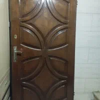 درب ورودی منزل