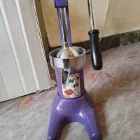 آب میوه گیری دستی