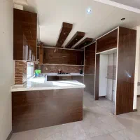 کابینت هایگلاس قهوه ای - فروش فوری