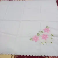 رو پشتی تمیز و نو دونه ای ۲۰۰تومن