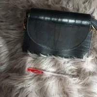 کیف جوانرود|کیف، کفش، کمربند|جوانرود, |دیوار