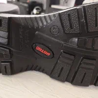 کفش کار ایمنی عالی|کیف، کفش، کمربند|رشت, چمارسرا|دیوار