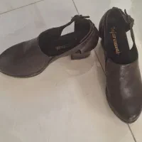 کفش زنانە پاشنە دار سایز ۴۰