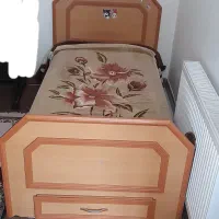 تخت خواب یک نفره