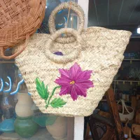 زنبیل ساده،گل کاموایی وگل برجسته وسفره ساده،گل دار|صنایع دستی و سایر لوازم تزئینی|رشت, پیرسرا|دیوار