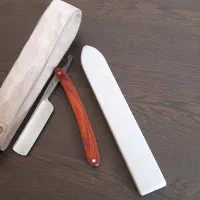 دسته تیغ  آلمانی اصلاح قدیمی با ابزار تیز کاری