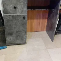 میز کار در حد نو