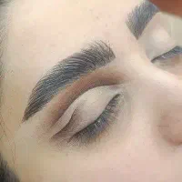 میکاپ|خدمات آرایشگری و زیبایی|مشکیندشت, |دیوار