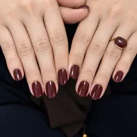 کاشت ناخون