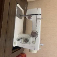 چرخ خیاطی ژانومه802همراه با میز