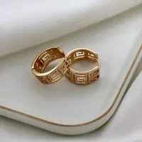 دو مدل گوشواره ژوپینگ