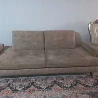 یک عدد کاناپه ۳نفره ریلی مکانیزه تخت شو