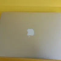لپتاپ macbook