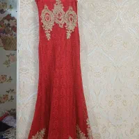 دو پیراهن مجلسی زنانه، ساتن و پولکی