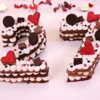 کیک تولد خانگی دنیای شیرینی بهار بانو