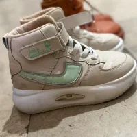 بوت بچگانه و کتونی سایز۲۹و ۳۰|کفش و لباس بچه|تهران, تهرانسر مرکزی|دیوار