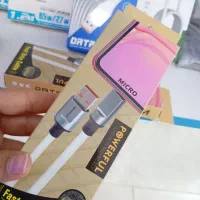 هدفون و کابل شارژر