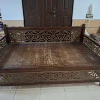 تخت سلطنتی با چوب روس فقط