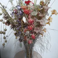 مجسمه با گل روی ان|مجسمه، تندیس، ماکت|ساری, |دیوار