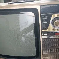 تلویزیون سیاه وسفید قدیمی|کلکسیون اشیاء عتیقه|جهرم, |دیوار