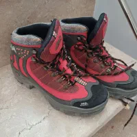 کفش کوهنوردی سایز۳۸ مارک   JAM BARTAR