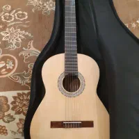 گیتار دست ساز اصفهان|گیتار، بیس، امپلیفایر|اسلام‌شهر, شهرک واوان|دیوار