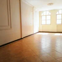 ۶۵ متر / ۳ طبقه دربست
