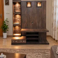 میز تلویزیون و سینما خانواده به همراه بلندگو هاش