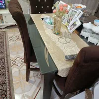 میز ناهار خوری چهار نفره با چهار صندلی کاملا سالم|میز و صندلی غذاخوری|رشت, حمیدیان|دیوار