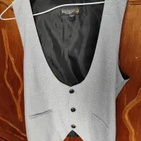 کت و شلوار|لباس|رشت, یخسازی|دیوار