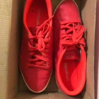 کفش دست دوم