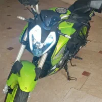 بنلی ۱۸۰s تمیز بدون خط و خش