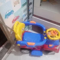 ماشین کودک در حد اصلا بیرون برده نشده|اسباببازی بچه|تهران, جلیلی|دیوار