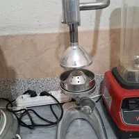 آبمیوه گیری دستی