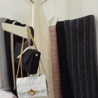 جا لباسی