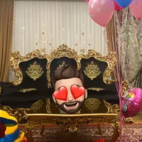 مبل سلطنتی پر کار