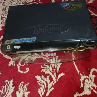 یک عدد دی وی دی ویک دستگاه دیجیتال