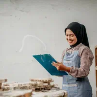 نیرو خانم و آقا در موقعیت های شغلی مختلف