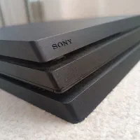 فروش پی اس فور پرو با دو دسته اصل 4K