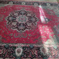 فروش یک عددقالی 9متری درحدنو ویک دست مبل هفت نفره