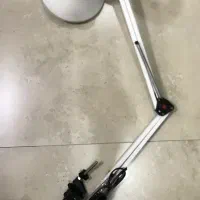 چراغ گیره دار مطالعه و کاشت ناخن