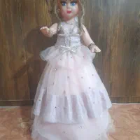 عروس. هم کرایه میدم هم واسه فروش درست میکنم