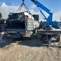 جرثقیل و یدک کش وخودروبر بروجرد